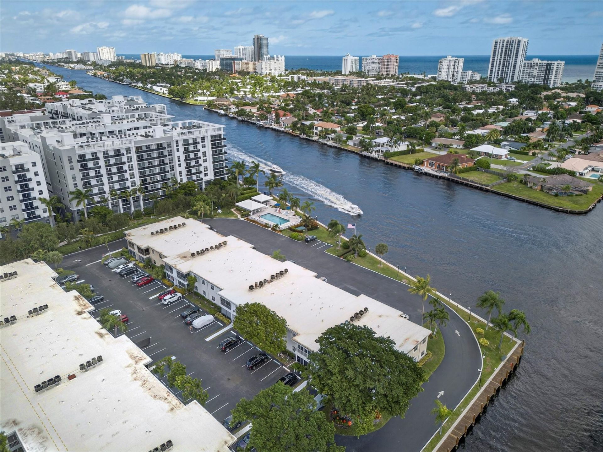 6521 Bay Club Drive, Unit 6521-2, Fort Lauderdale, FL 33308 Photo