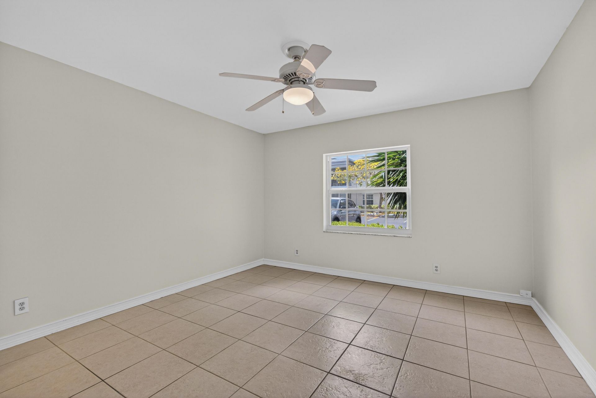 6521 Bay Club Drive, Unit 6521-2, Fort Lauderdale, FL 33308 Photo