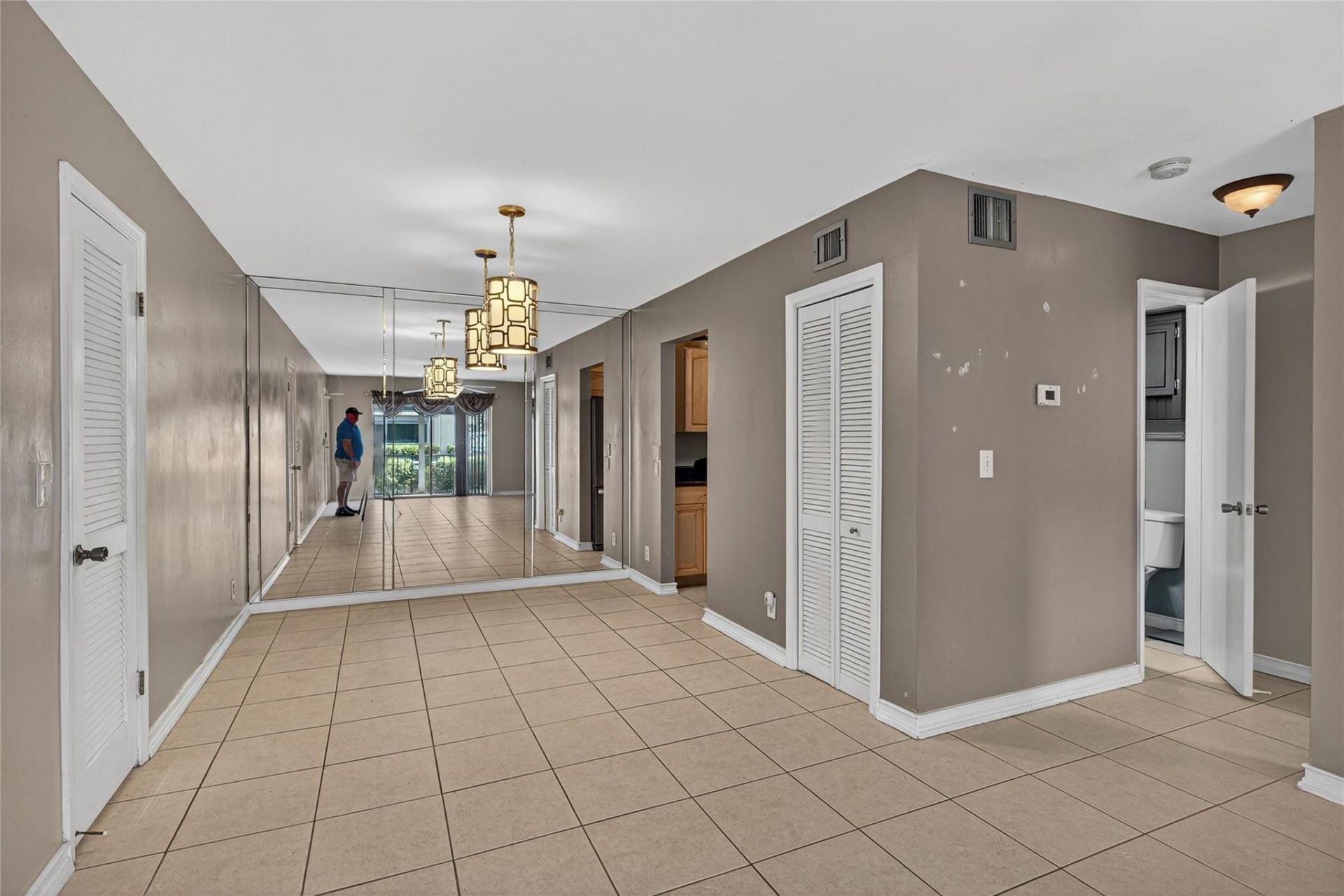 6521 Bay Club Drive, Unit 6521-2, Fort Lauderdale, FL 33308 Photo