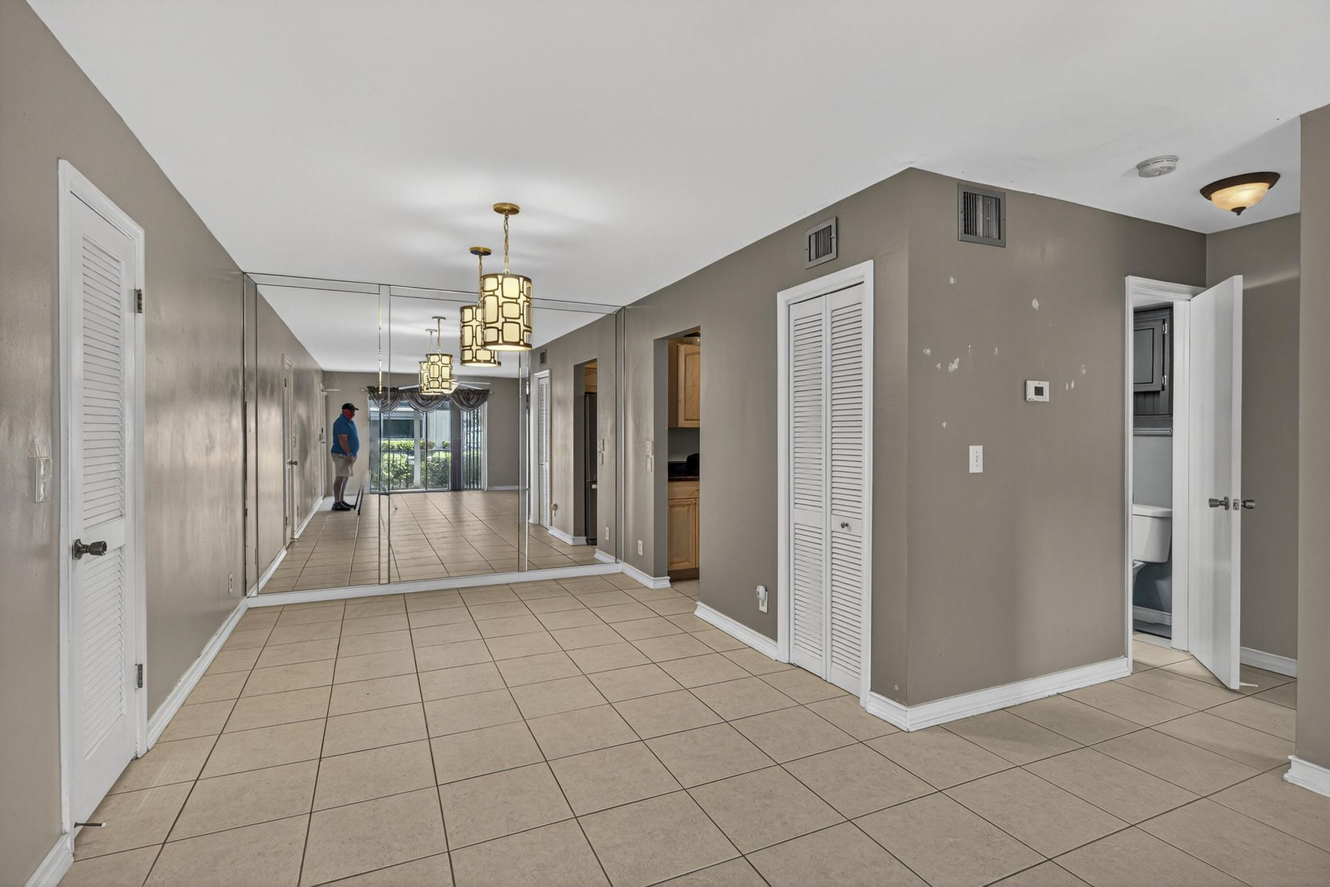 6521 Bay Club Drive, Unit 6521-2, Fort Lauderdale, FL 33308 Photo