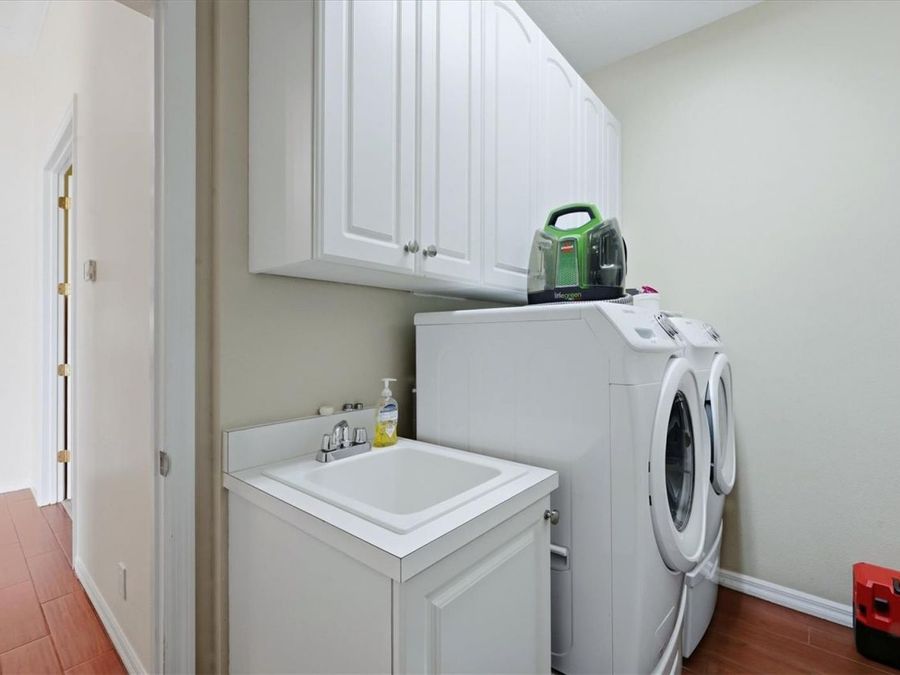 Property Image 64