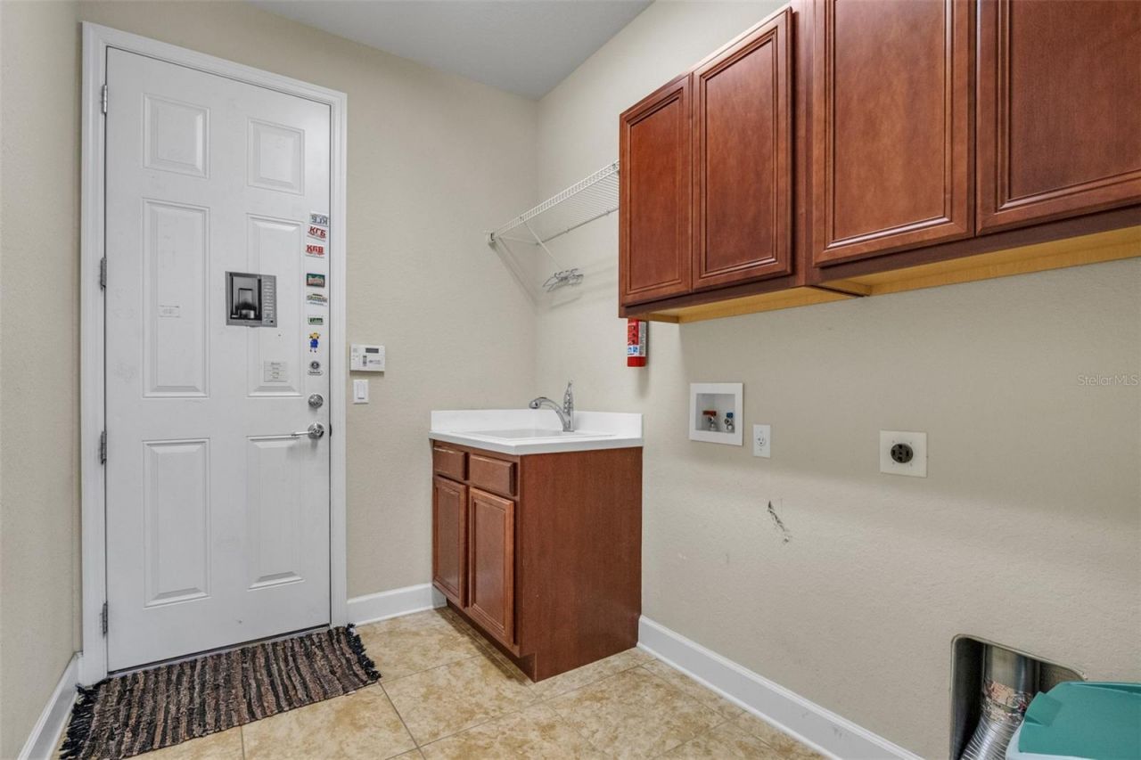 524 Douglas Edward Drive, Ocoee, FL 34761 Photo