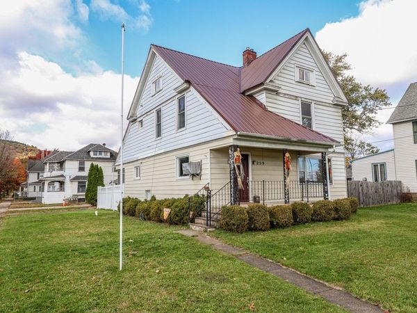 239 Oakwood Ave, Elmira, NY 14903