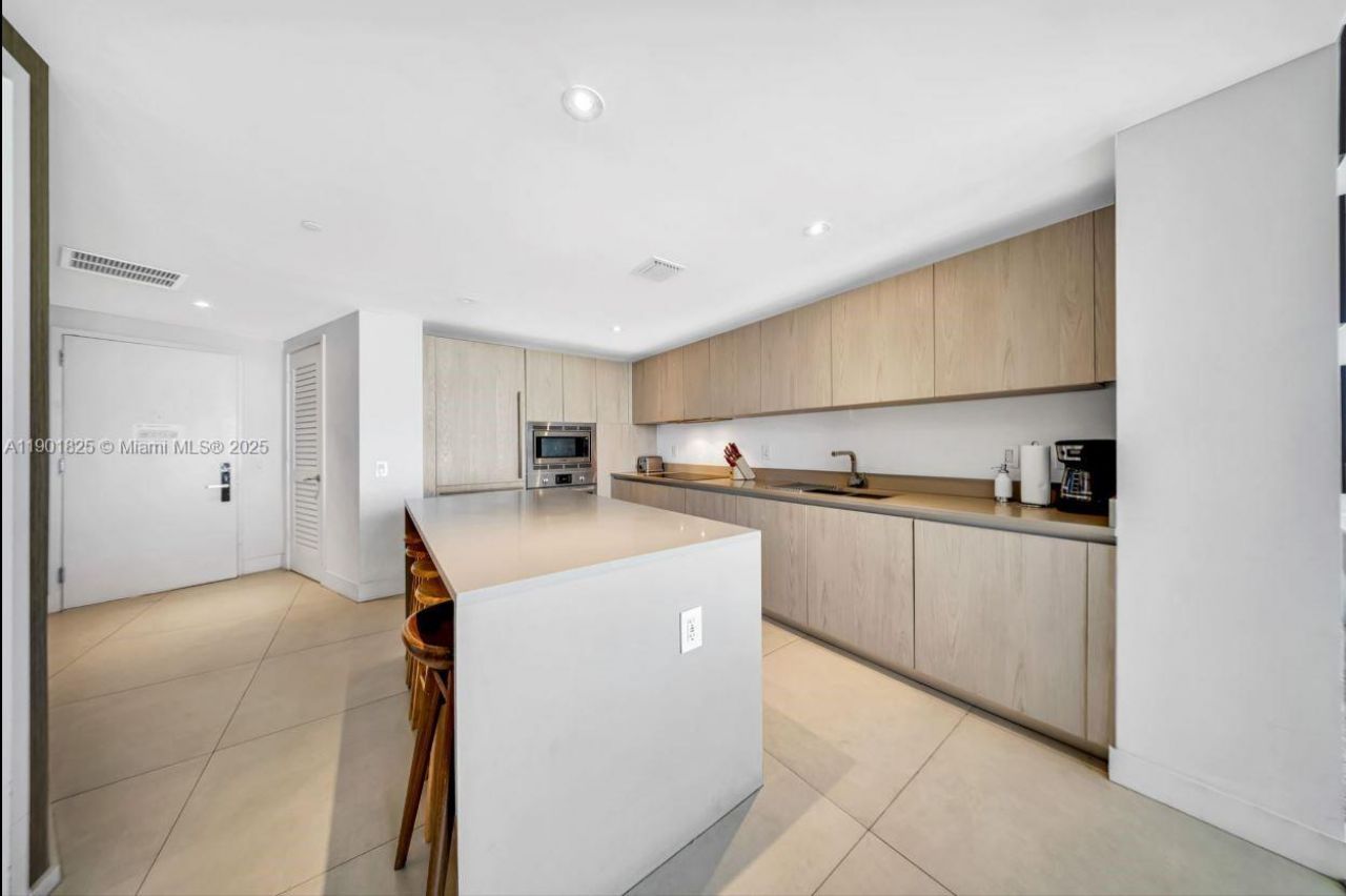 4111 S Ocean Dr, Unit 1212, Hollywood, FL 33019 Photo