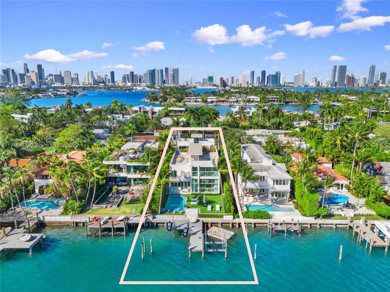 227 E Dilido Dr, Miami Beach, FL 33139 Photo