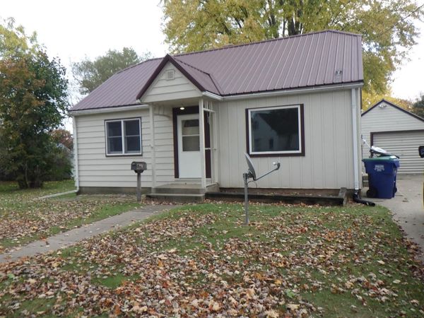 136 GARFIELD AVENUE, Clintonville, WI 54929