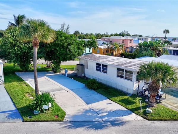 2105 Nettles Boulevard, Jensen Beach, FL 34957