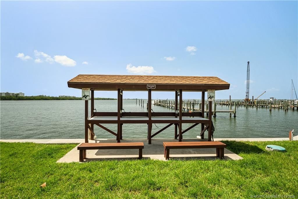 2105 Nettles Boulevard, Jensen Beach, FL 34957 Photo