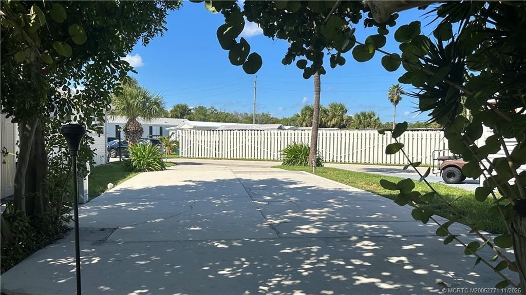 2105 Nettles Boulevard, Jensen Beach, FL 34957 Photo