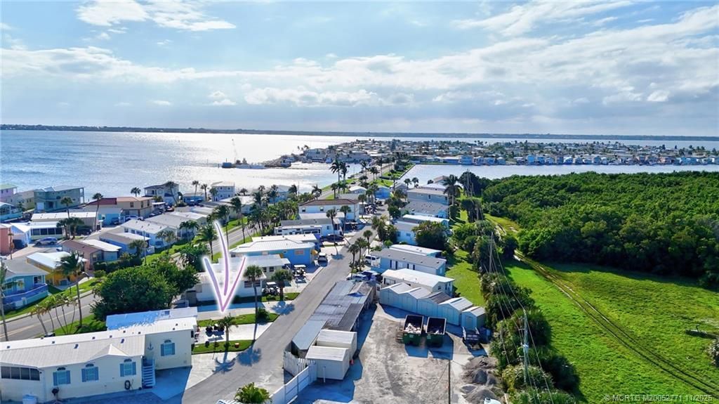 2105 Nettles Boulevard, Jensen Beach, FL 34957 Photo