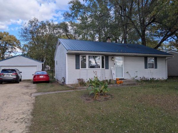 412 Langley Road, Machesney Park, IL 61115