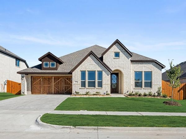 577 Red Maple Road, Waxahachie, TX 75165