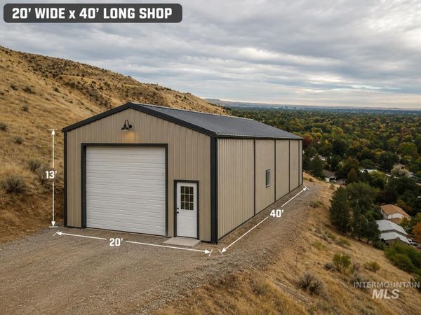 5432 W Hill Road, Boise, ID 83703