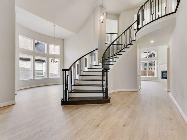 7630 Kiowana Court, Grand Prairie, TX 75054