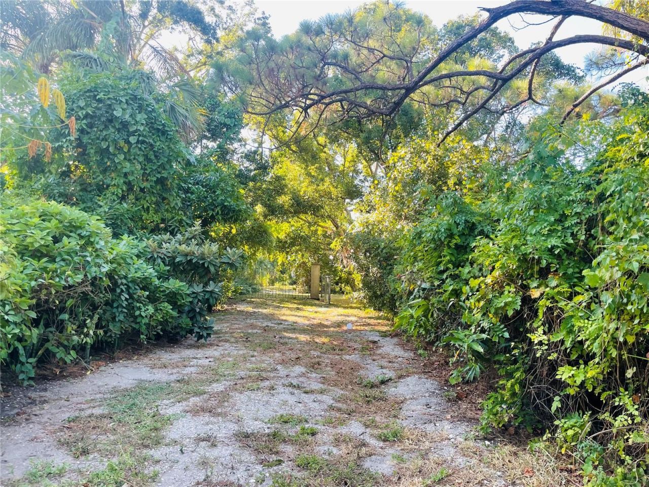 550 46th Street, Sarasota, FL 34234 Photo