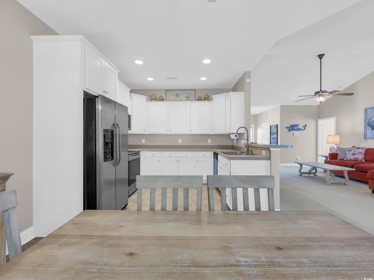 370 Clearwater Dr. Photo 10