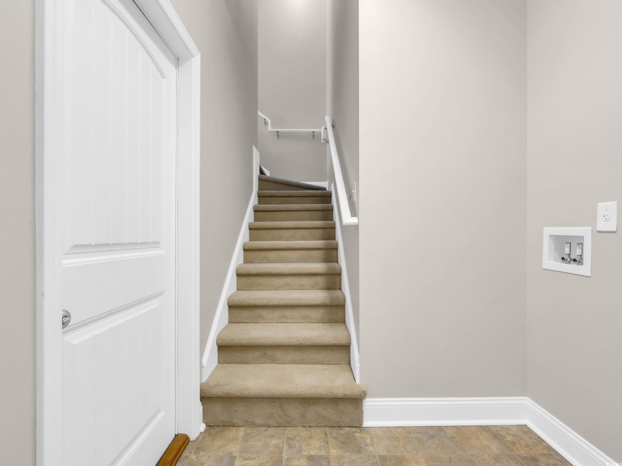 370 Clearwater Dr. Photo 21