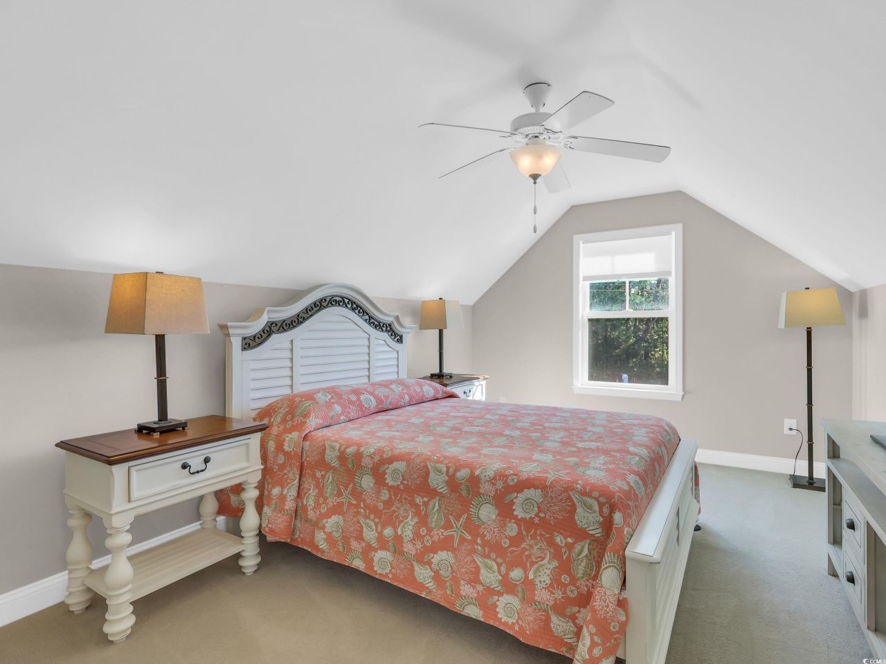 370 Clearwater Dr. Photo 23