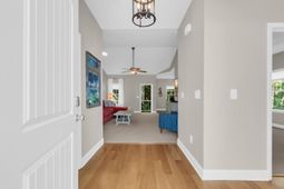 370 Clearwater Dr. photo 4