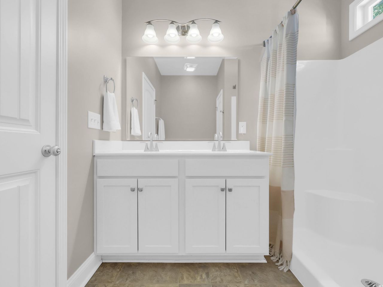 370 Clearwater Dr. Photo 30