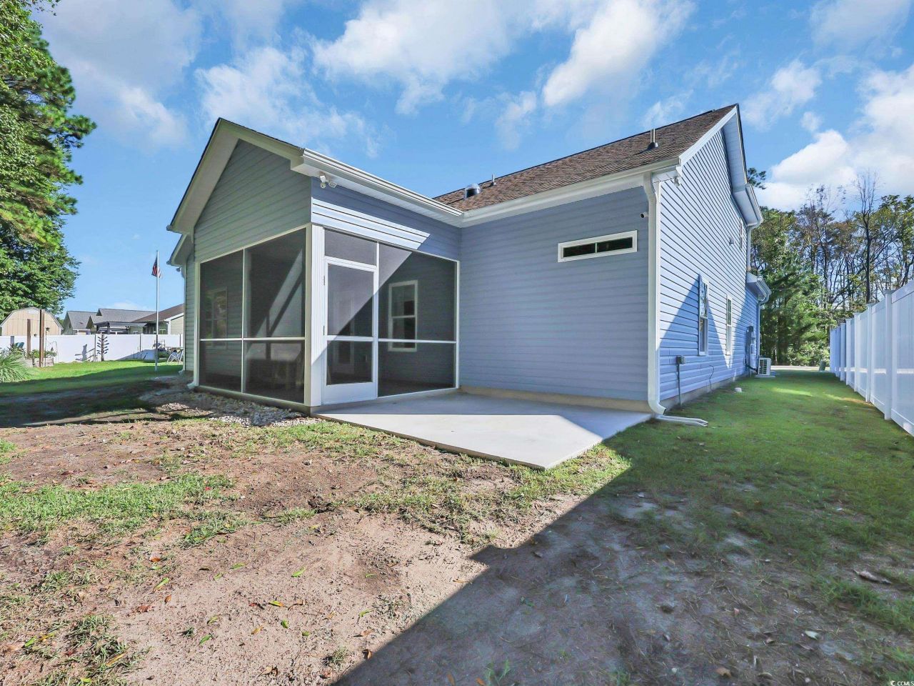 370 Clearwater Dr. Photo 36