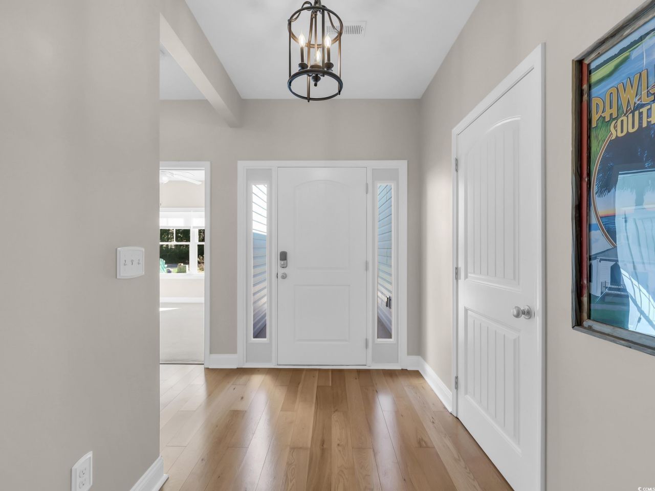 370 Clearwater Dr. Photo 4