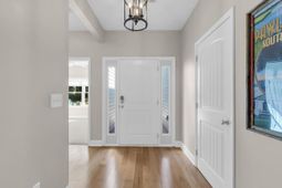 370 Clearwater Dr. photo 4