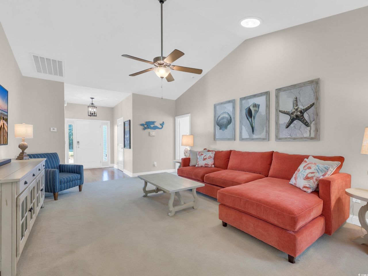 370 Clearwater Dr. Photo 6