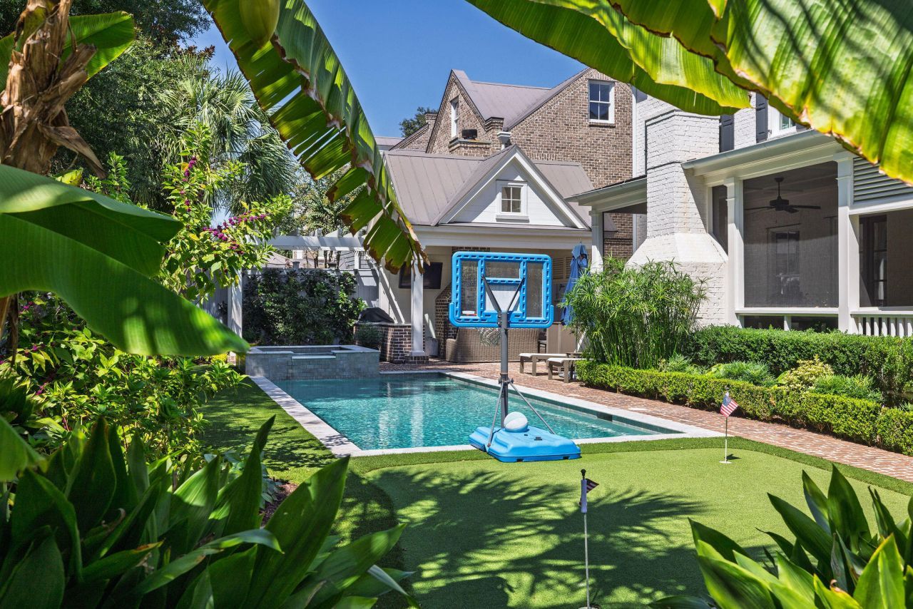 29 Duany Road Photo 6