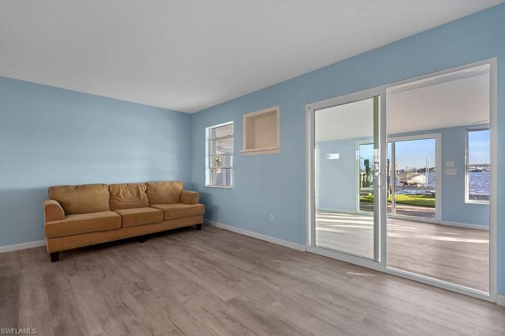 2504 Bayshore Dr, Matlacha, FL 33993 Photo