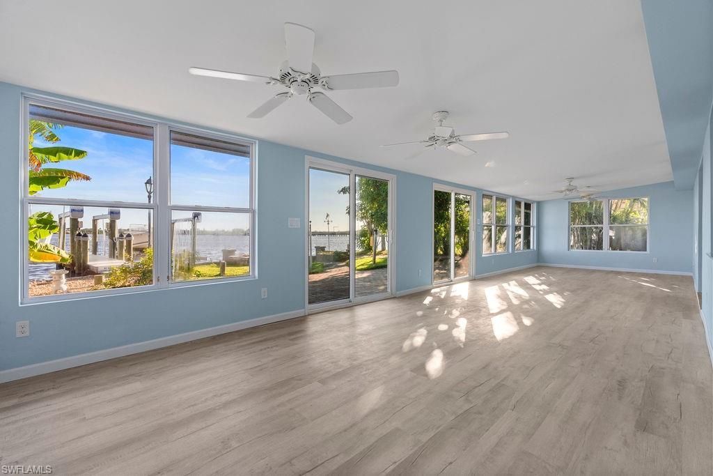 2504 Bayshore Dr, Matlacha, FL 33993 Photo