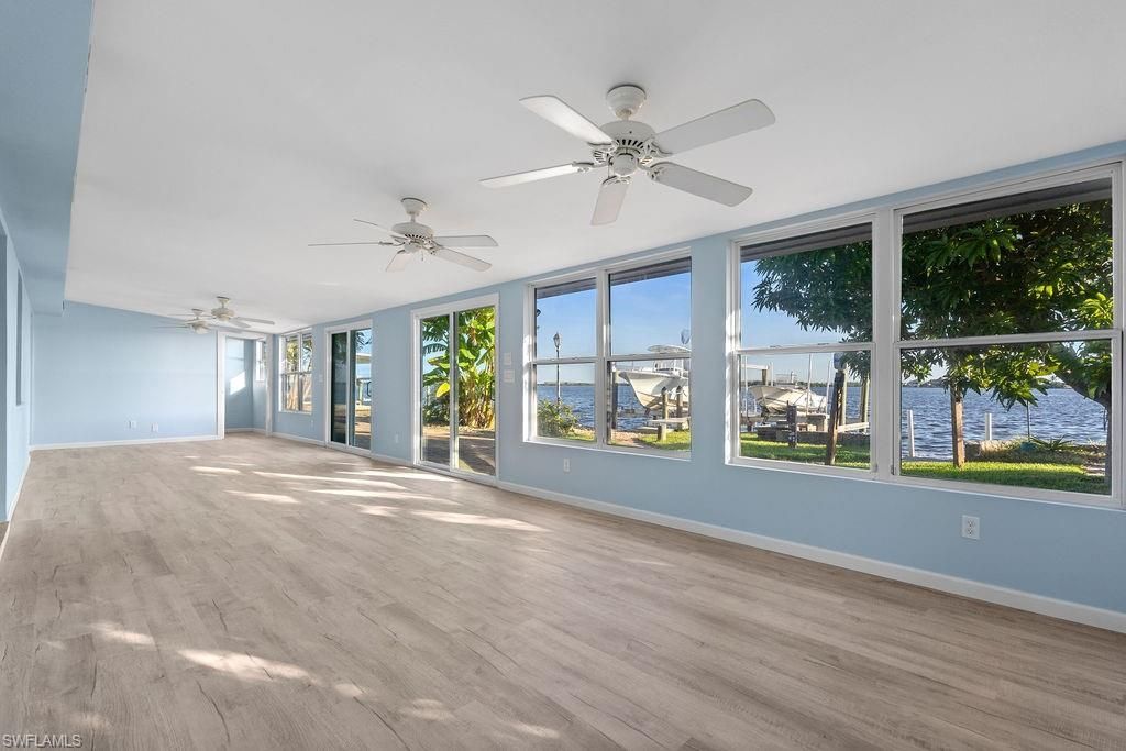 2504 Bayshore Dr, Matlacha, FL 33993 Photo