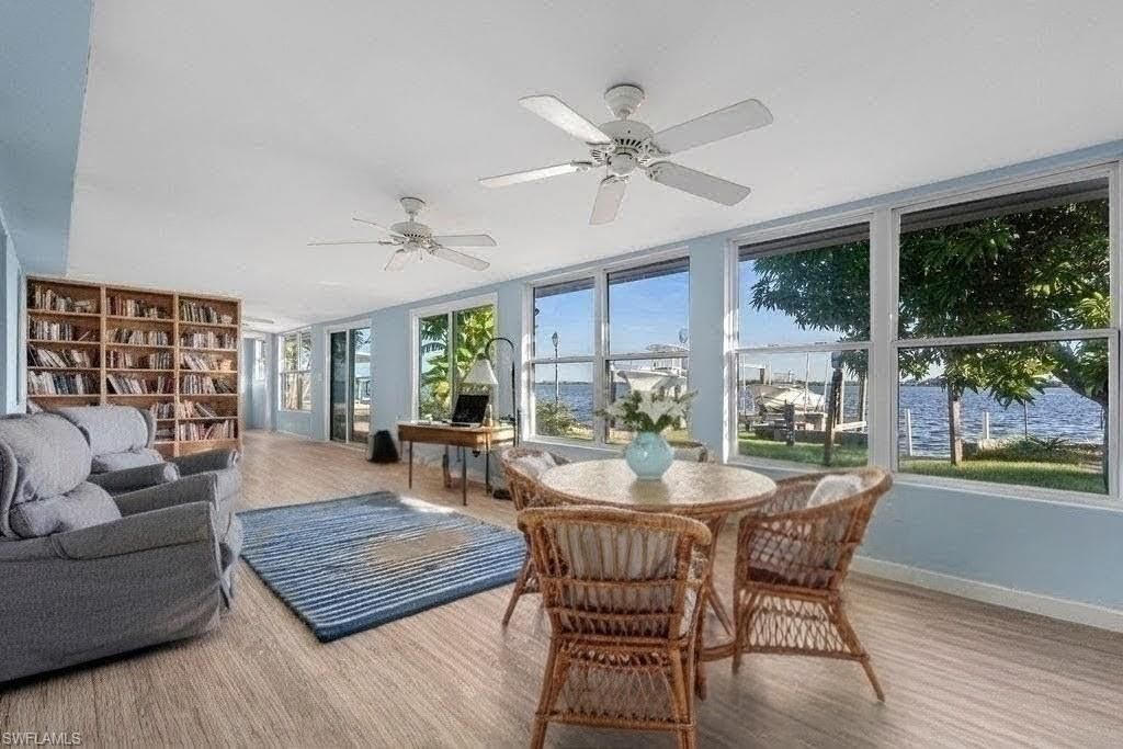 2504 Bayshore Dr, Matlacha, FL 33993 Photo