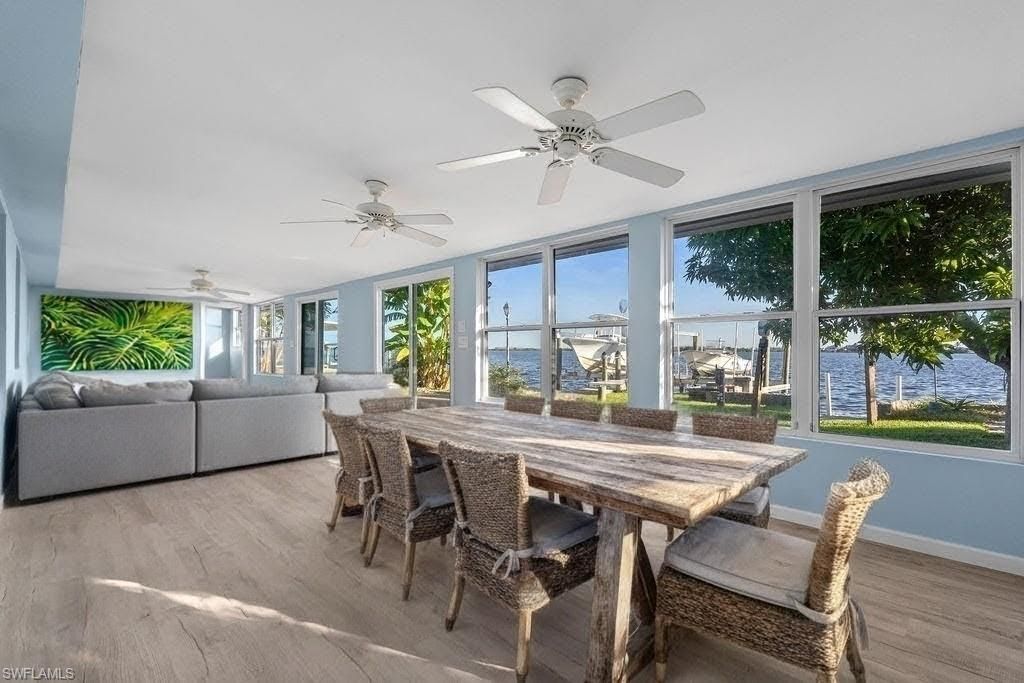 2504 Bayshore Dr, Matlacha, FL 33993 Photo