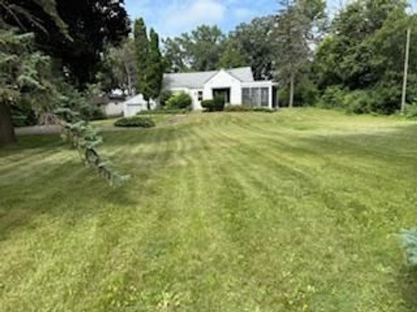 641 Sibley Memorial Highway, Mendota Heights, MN 55118