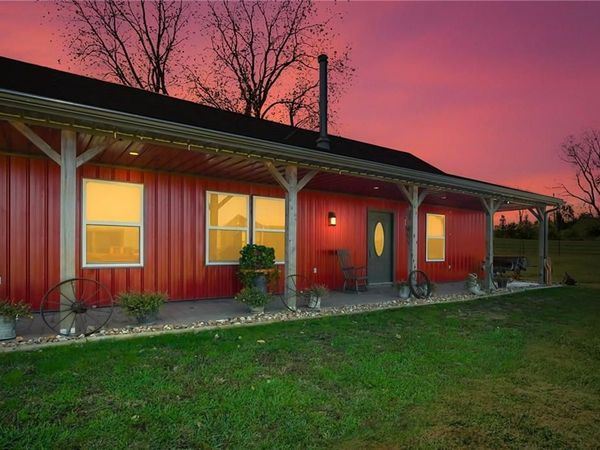 1428 NW 325 Road, Holden, MO 64040