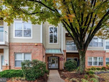 6547 GRANGE LANE, Unit 104, ALEXANDRIA, VA 22315