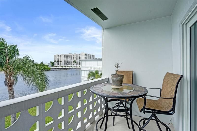 1001 N Riverside Drive, Unit 304, Pompano Beach, FL 33062 Photo