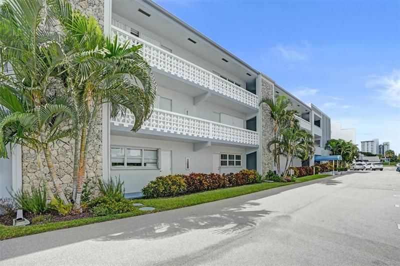 1001 N Riverside Drive, Unit 304, Pompano Beach, FL 33062 Photo