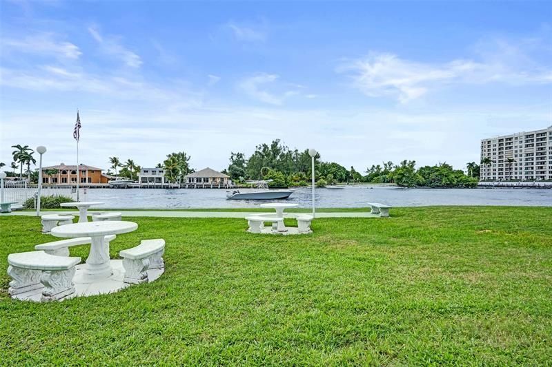 1001 N Riverside Drive, Unit 304, Pompano Beach, FL 33062 Photo