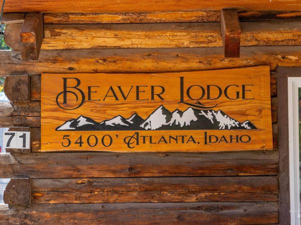 71 W Main, Atlanta, ID 83601