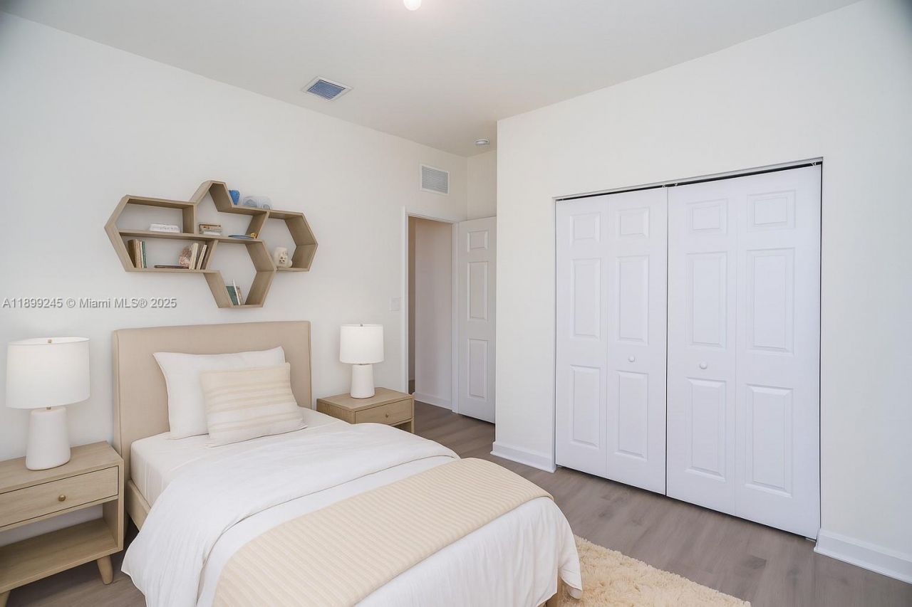 148 NE 24th Ave, Homestead, FL 33033 Photo