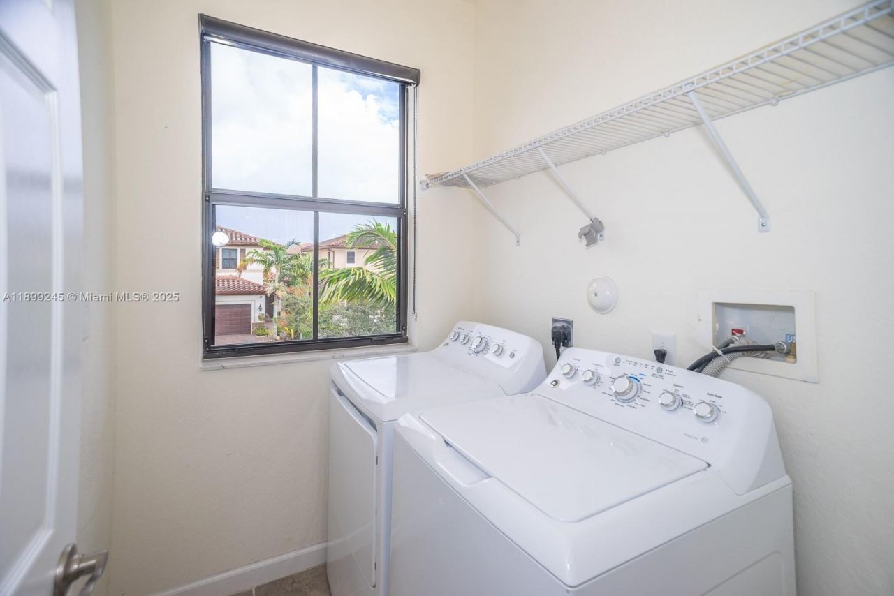 148 NE 24th Ave, Homestead, FL 33033 Photo