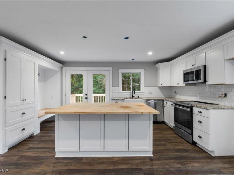 4698 Manchester Road, New Franklin, OH 44319 Photo 34