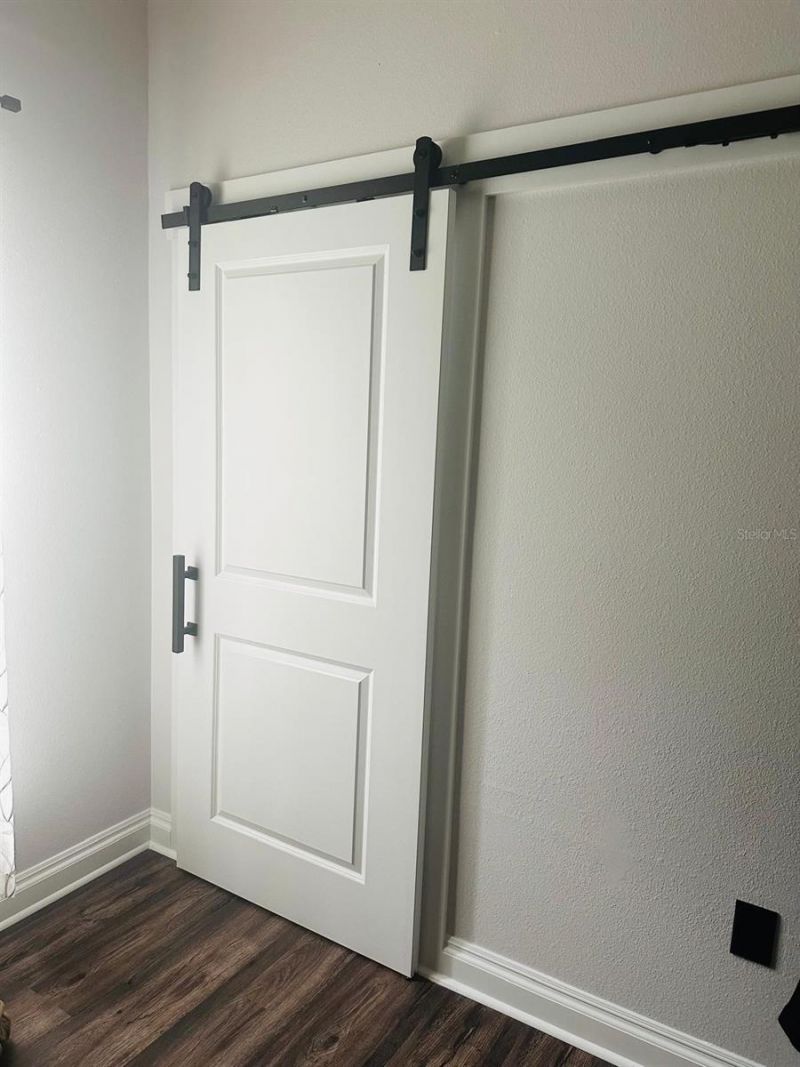 19616 Livingston Avenue, Lutz, FL 33559 Photo