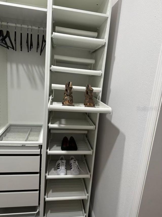 19616 Livingston Avenue, Lutz, FL 33559 Photo