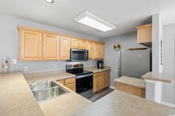 4654 Fringetree Dr. photo 4