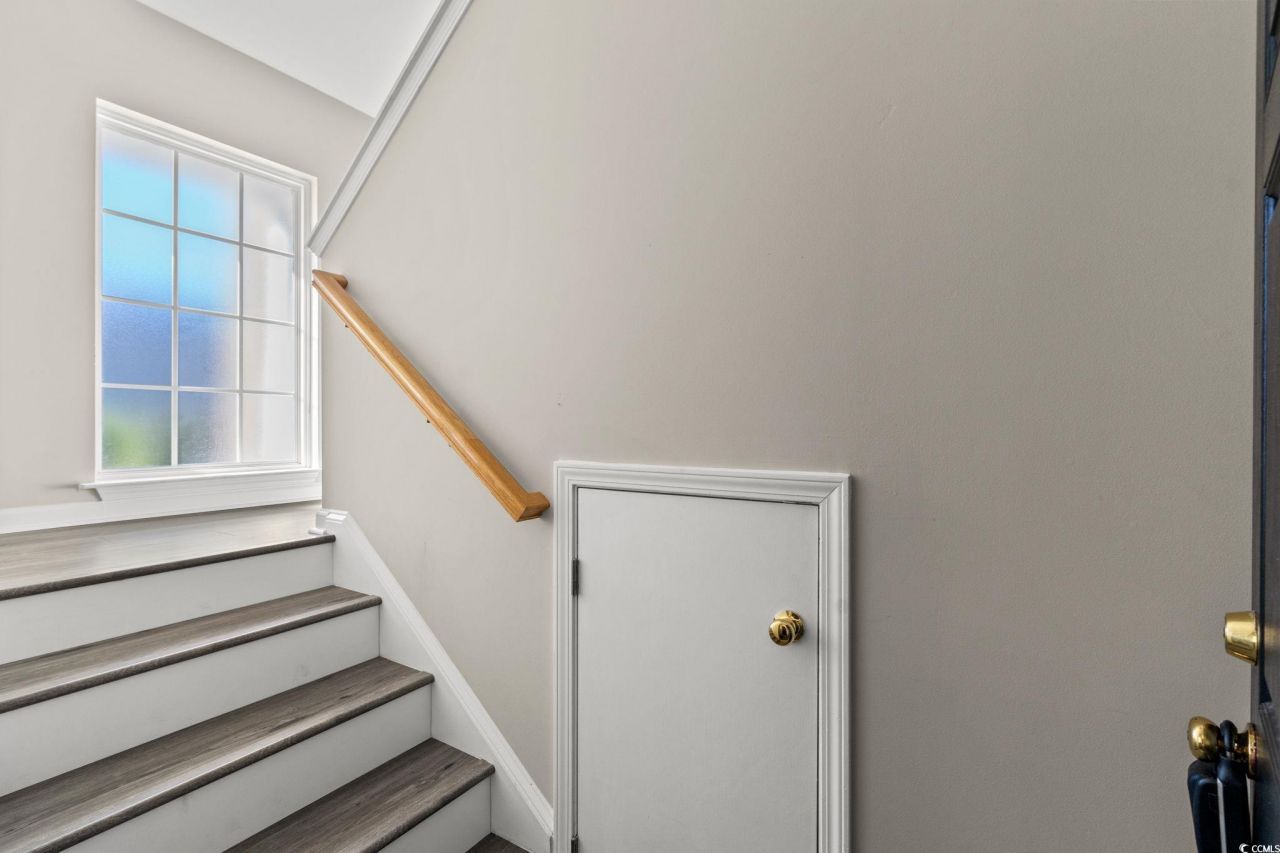 4654 Fringetree Dr. Photo 6