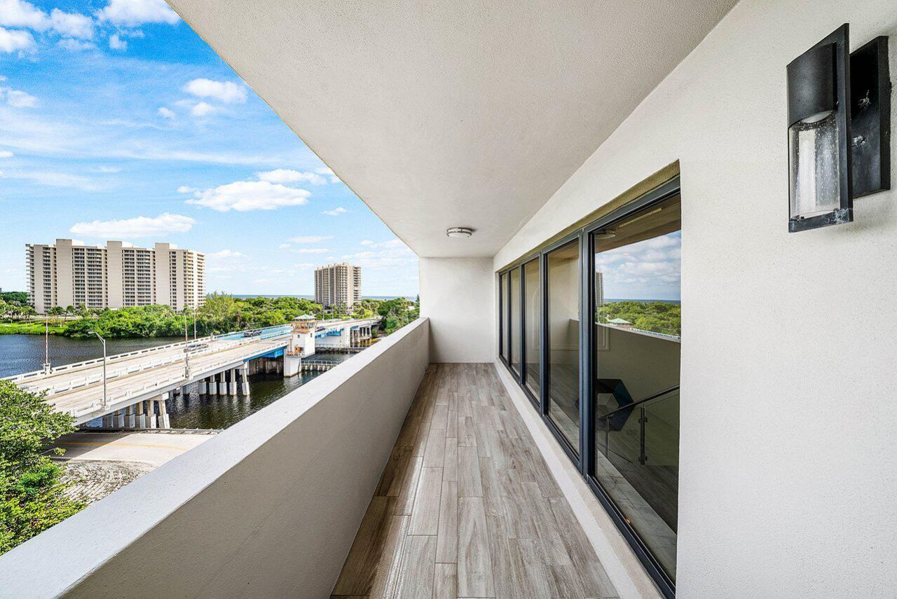 900 NE Spanish River Boulevard, Unit 7e, Boca Raton, FL 33431 Photo