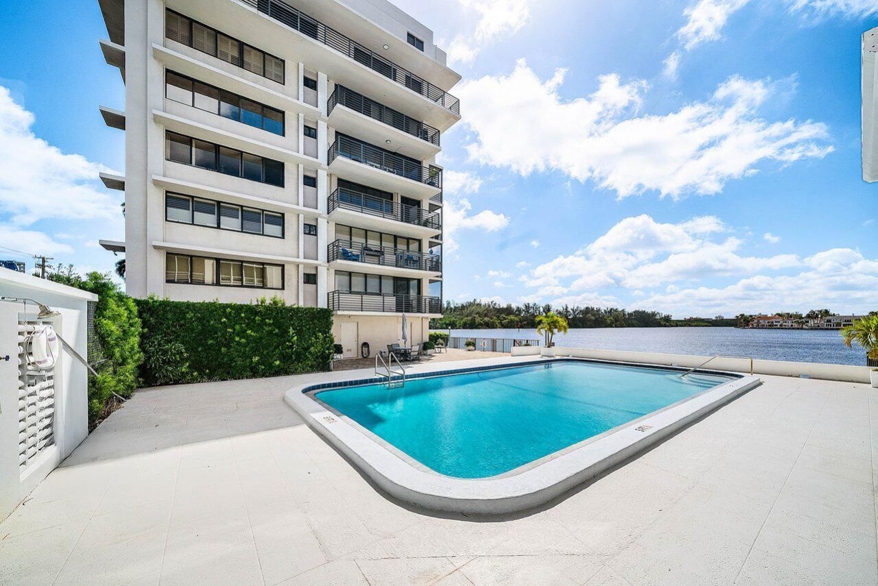 900 NE Spanish River Boulevard, Unit 7e, Boca Raton, FL 33431 Photo